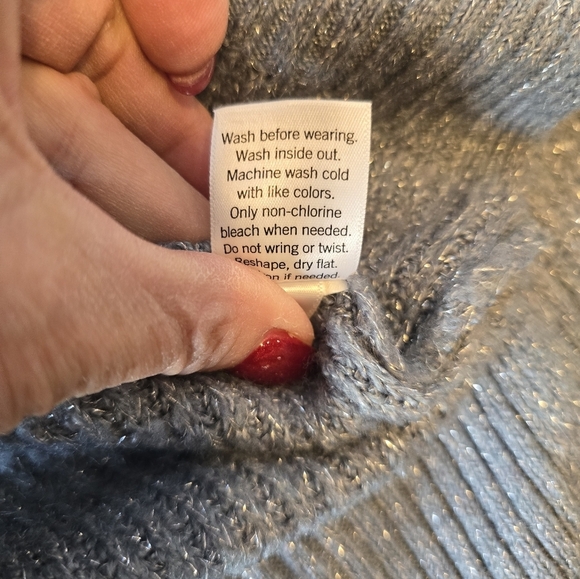 Nine West Light Blue Metallic Long Sleeve Tunic Sweater M - Picture 8 of 8